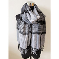 Houndstooth Check Scarf